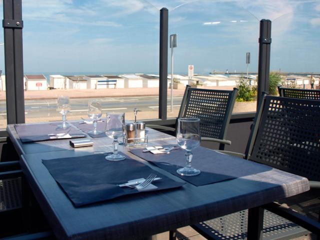 Hotel De La Plage Calais Luaran gambar